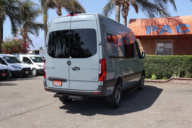 2023 Mercedes-Benz Sprinter 2500 Crew 144 WB