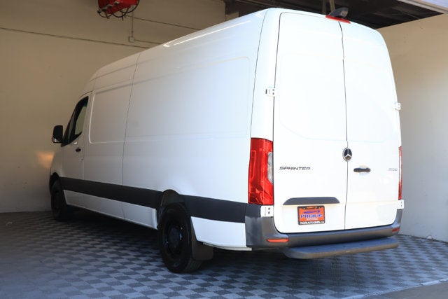 2023 Mercedes-Benz Sprinter Cargo Van Cargo 170 WB
