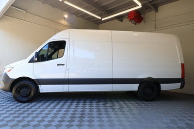 2023 Mercedes-Benz Sprinter Cargo Van Cargo 170 WB