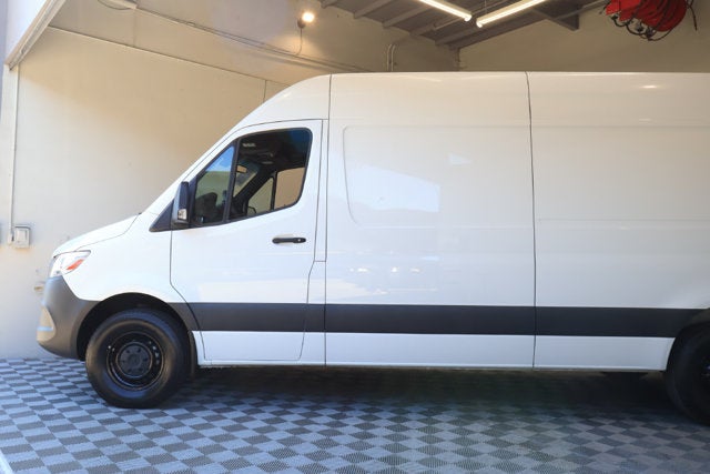 2023 Mercedes-Benz Sprinter Cargo Van Cargo 170 WB