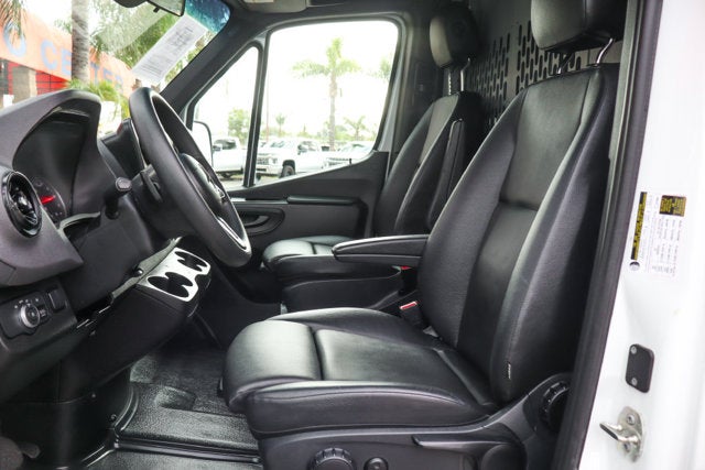2023 Mercedes-Benz Sprinter 2500 Cargo 170 WB