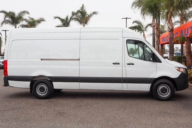 2022 Mercedes-Benz Sprinter 2500 Cargo 170 WB