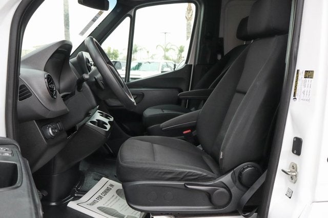 2022 Mercedes-Benz Sprinter 2500 Cargo 170 WB