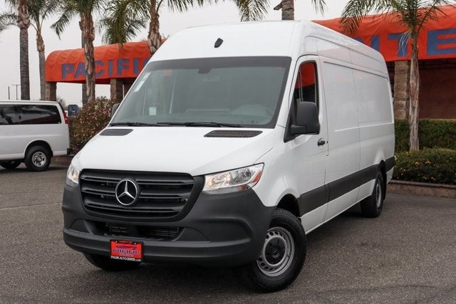 2022 Mercedes-Benz Sprinter 2500 Cargo 170 WB