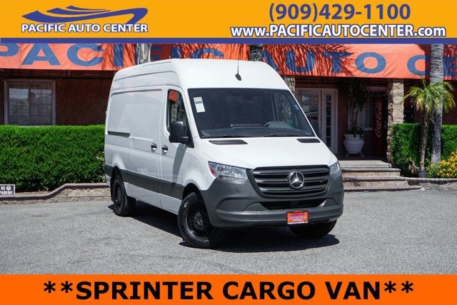 2022 Mercedes-Benz Sprinter 2500 Cargo 144 WB