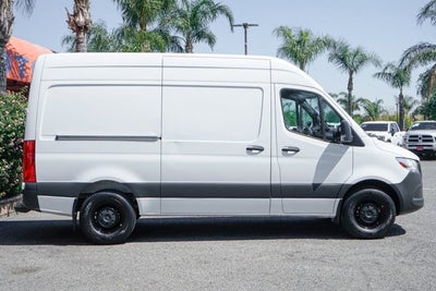 2022 Mercedes-Benz Sprinter 2500 Cargo 144 WB