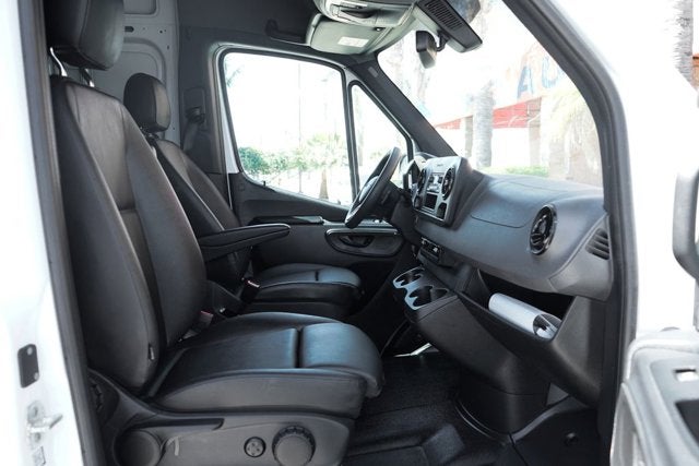 2022 Mercedes-Benz Sprinter 2500 Cargo 144 WB