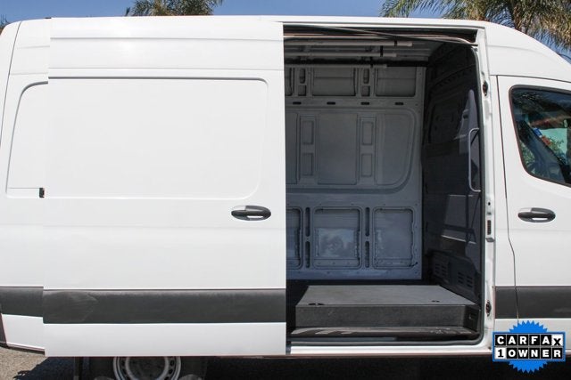 2021 Mercedes-Benz Sprinter 2500 Cargo 144 WB