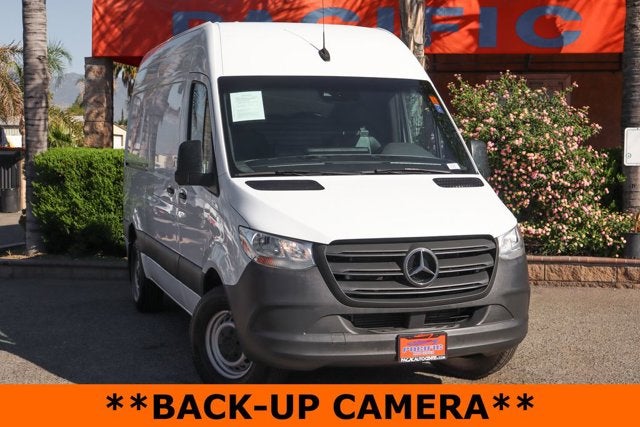 2022 Mercedes-Benz Sprinter 2500 Cargo 144 WB