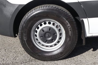 2022 Mercedes-Benz Sprinter 2500 Cargo 144 WB