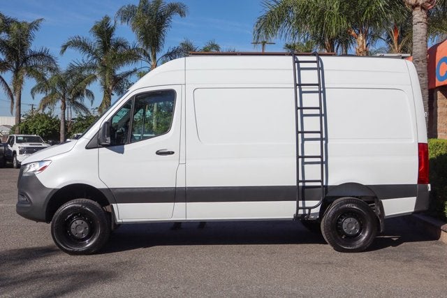 2019 Mercedes-Benz Sprinter 2500 Cargo 144 WB