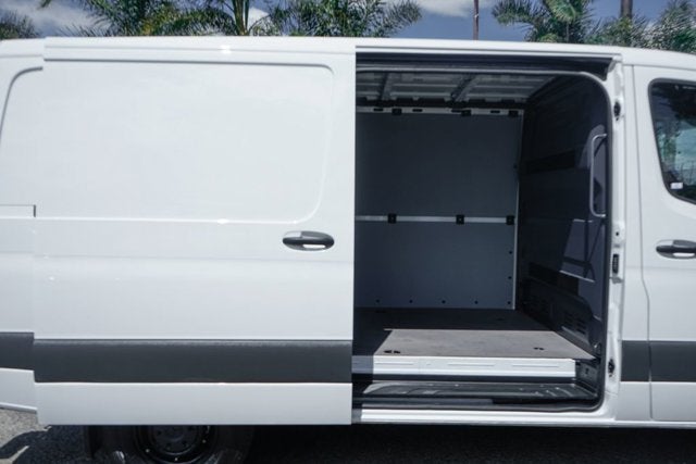2024 Mercedes-Benz Sprinter 2500 Cargo 144 WB