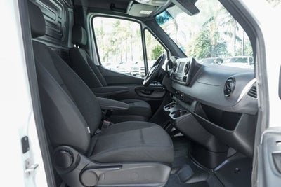 2024 Mercedes-Benz Sprinter 2500 Cargo 144 WB