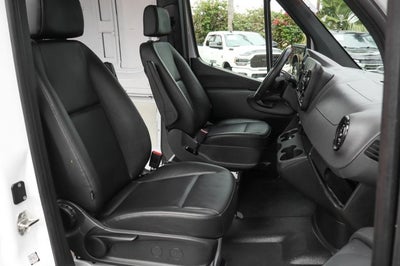 2025 Mercedes-Benz Sprinter 2500 Cargo 144 WB