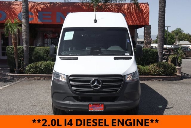 2025 Mercedes-Benz Sprinter 2500 Cargo 144 WB