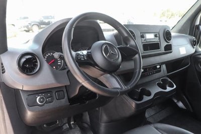 2025 Mercedes-Benz Sprinter 2500 Cargo 144 WB