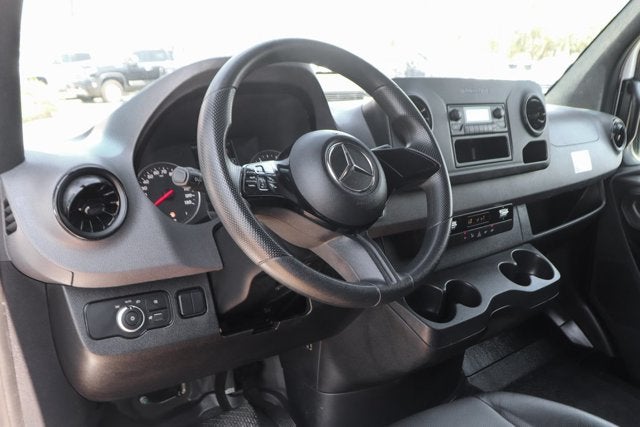 2025 Mercedes-Benz Sprinter 2500 Cargo 144 WB