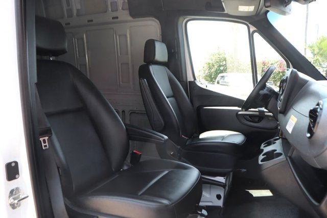 2025 Mercedes-Benz Sprinter 2500 Cargo 144 WB