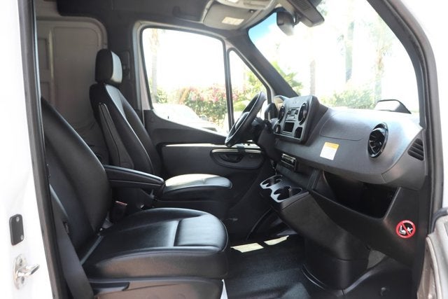 2025 Mercedes-Benz Sprinter 2500 Cargo 144 WB