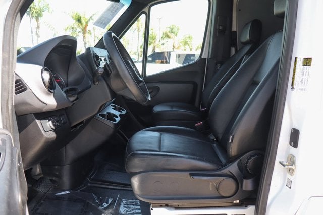 2025 Mercedes-Benz Sprinter 2500 Cargo 144 WB