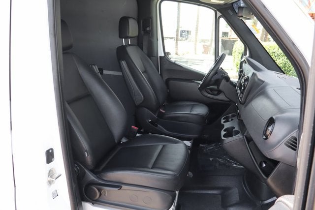 2025 Mercedes-Benz Sprinter 2500 Cargo 144 WB