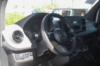 2025 Mercedes-Benz Sprinter 2500 Cargo 144 WB