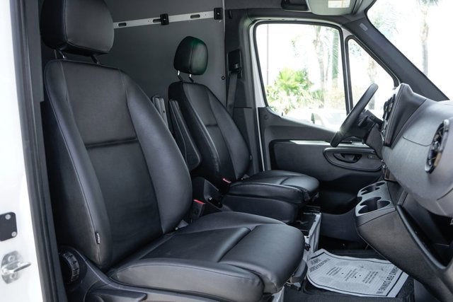 2024 Mercedes-Benz Sprinter 2500 Cargo 170 WB