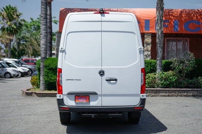 2024 Mercedes-Benz Sprinter 2500 Cargo 170 WB