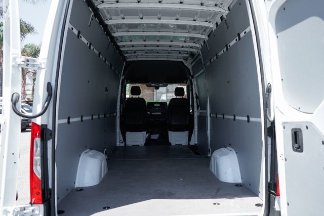 2024 Mercedes-Benz Sprinter 2500 Cargo 170 WB