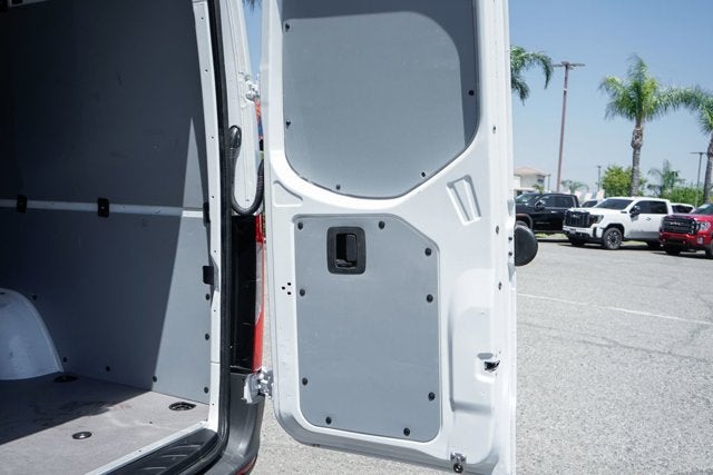 2024 Mercedes-Benz Sprinter 2500 Cargo 170 WB