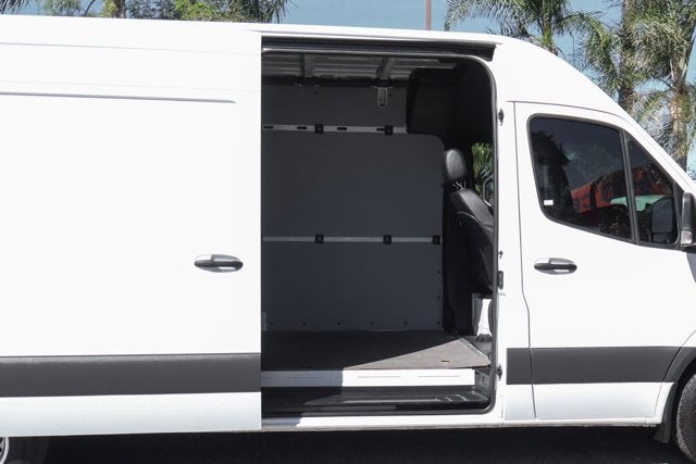 2024 Mercedes-Benz Sprinter 2500 Cargo 170 WB