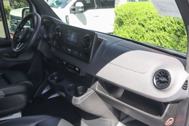 2024 Mercedes-Benz Sprinter 2500 Cargo 170 WB