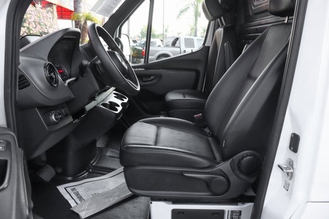 2025 Mercedes-Benz Sprinter 2500 Cargo 170 WB