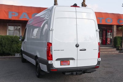 2025 Mercedes-Benz Sprinter 2500 Cargo 170 WB