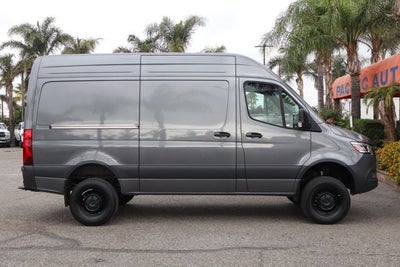2024 Mercedes-Benz Sprinter 2500 Cargo 144 WB