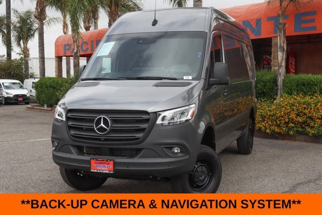 2024 Mercedes-Benz Sprinter 2500 Cargo 144 WB