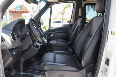 2023 Mercedes-Benz Sprinter 2500 Cargo 144 WB