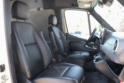 2023 Mercedes-Benz Sprinter 2500 Cargo 144 WB