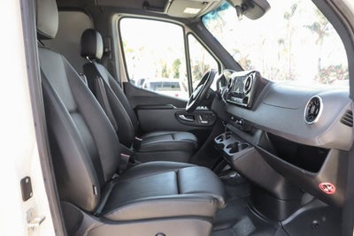 2023 Mercedes-Benz Sprinter 2500 Cargo 144 WB