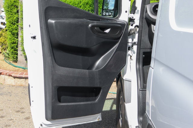 2023 Mercedes-Benz Sprinter 2500 Cargo 170 WB
