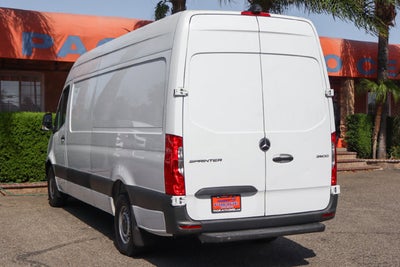 2023 Mercedes-Benz Sprinter 2500 Cargo 170 WB