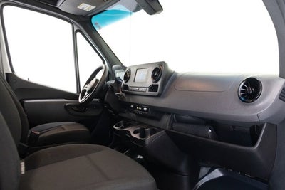 2024 Mercedes-Benz Sprinter Cargo Van Cargo 170 WB