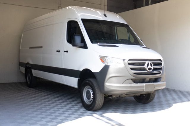 2024 Mercedes-Benz Sprinter Cargo Van Cargo 170 WB
