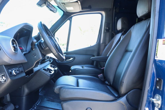2025 Mercedes-Benz Sprinter 2500 Cargo 170 WB