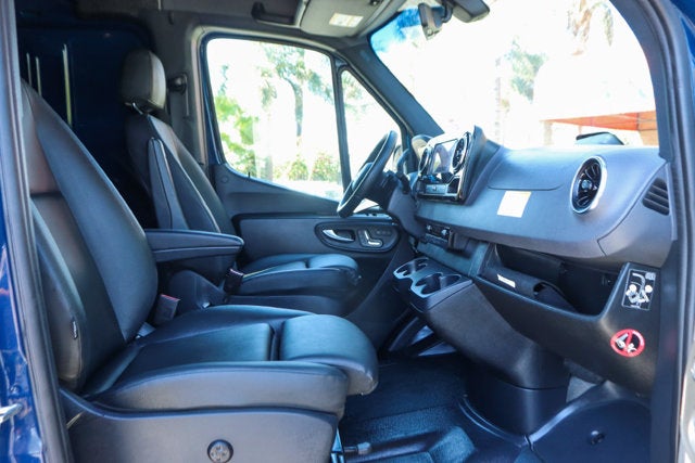 2025 Mercedes-Benz Sprinter 2500 Cargo 170 WB