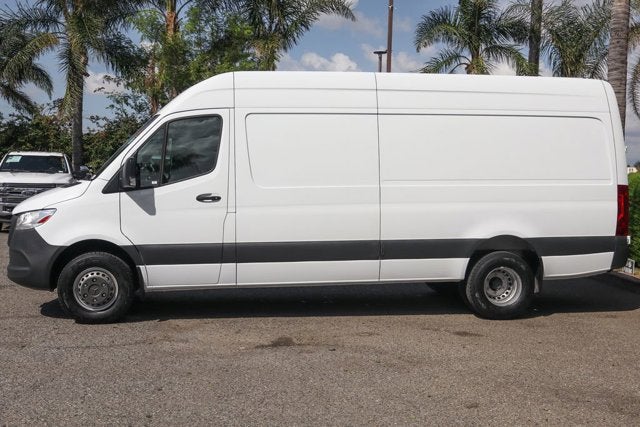 2021 Mercedes-Benz Sprinter 3500 Cargo 170 WB
