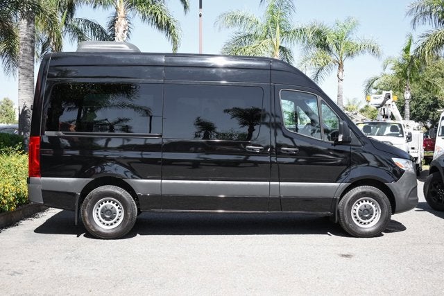 2021 Mercedes-Benz Sprinter 2500 Passenger 144 WB