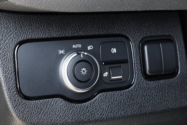 2021 Mercedes-Benz Sprinter 2500 Passenger 144 WB