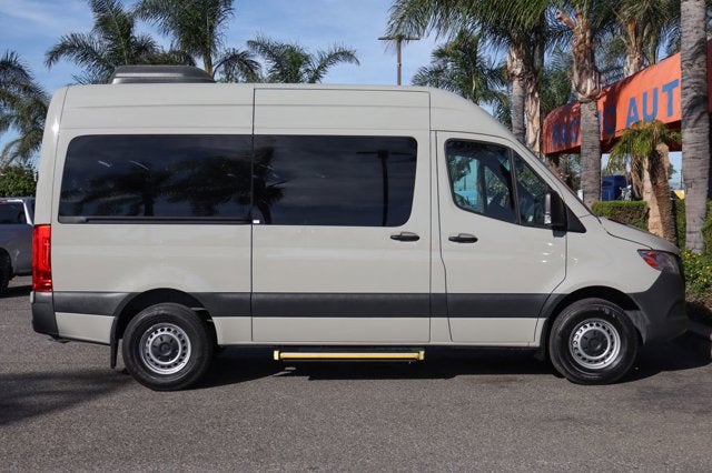 2021 Mercedes-Benz Sprinter 2500 Passenger 144 WB