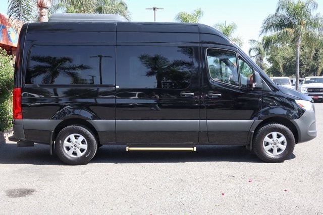 2021 Mercedes-Benz Sprinter 2500 Passenger 144 WB